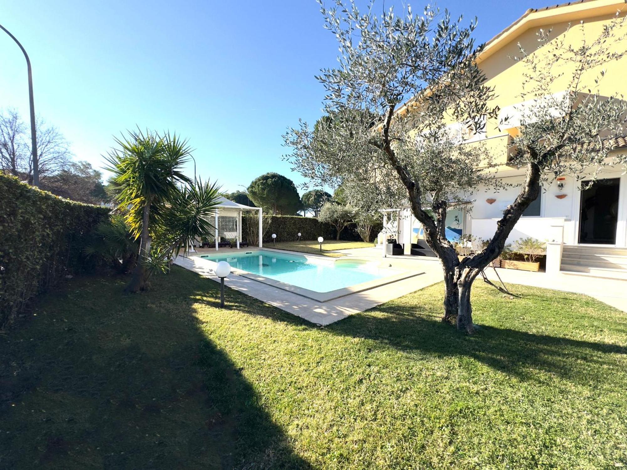 Residence Il Boschetto - Villa Con Piscina Grosseto Eksteriør bilde