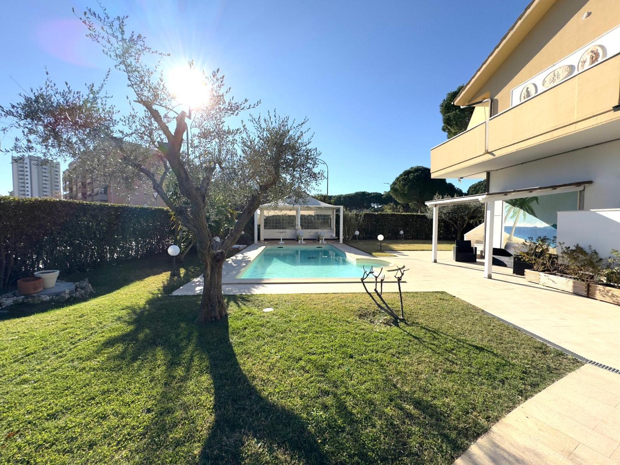 Residence Il Boschetto - Villa Con Piscina Grosseto Eksteriør bilde